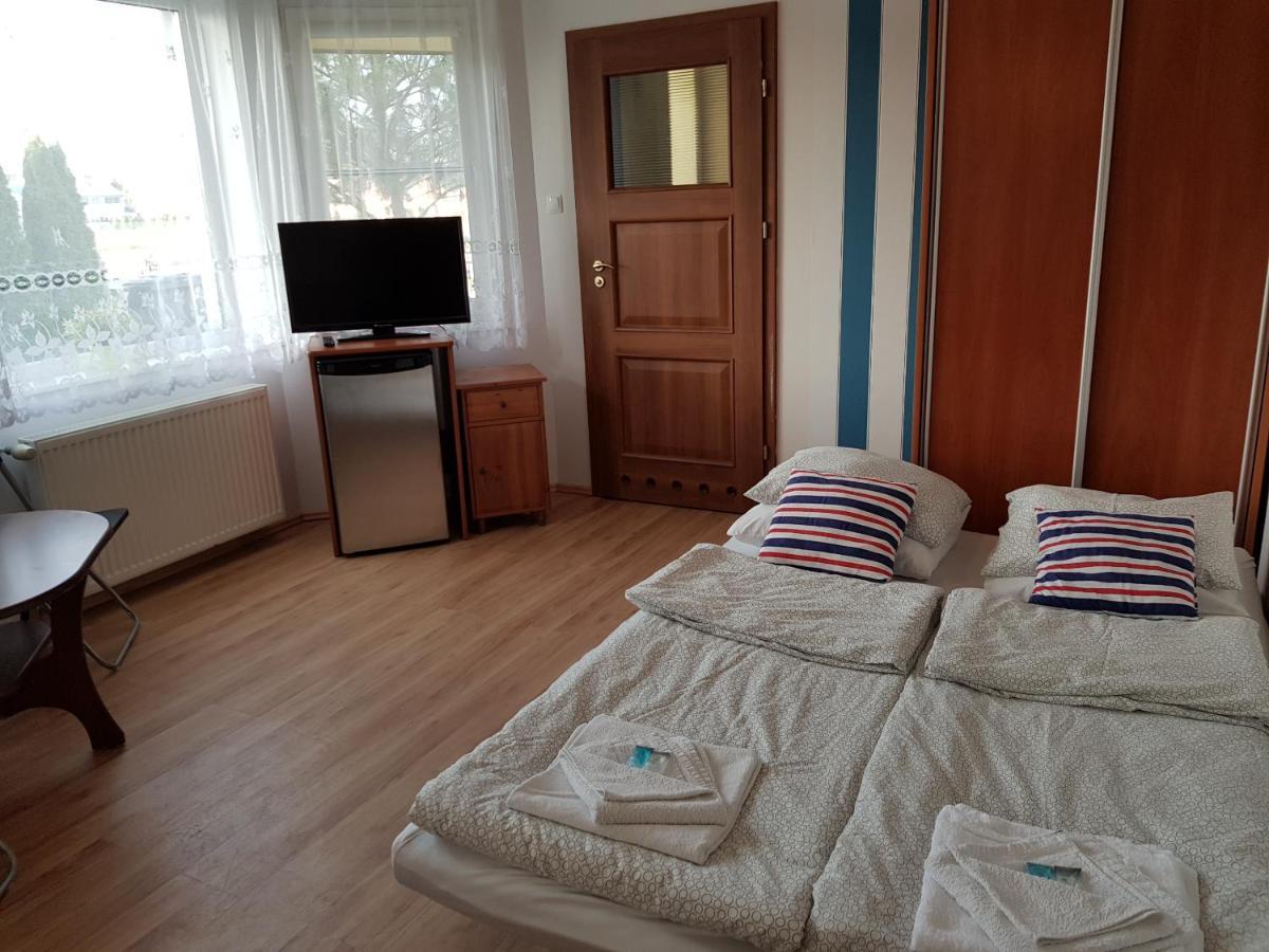 Balaton Rowy Bed & Breakfast รอวี ภายนอก รูปภาพ
